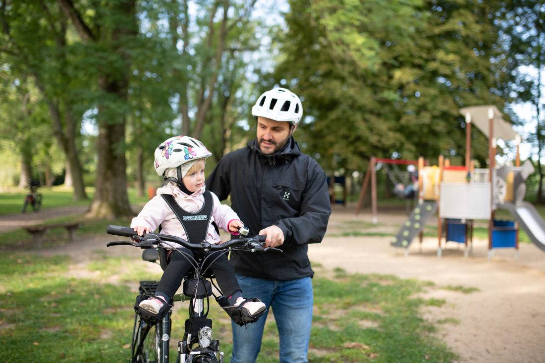 ▷ Idealer Kinder Fahrradsitz vorn für E-Bike & Mountainbike